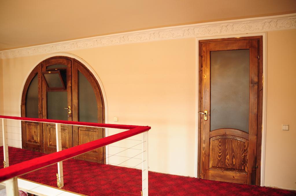 Tbilisi Friends Hostel Δωμάτιο φωτογραφία